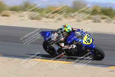 media/Oct-30-2022-CVMA (Sun) [[fb421c3cec]]/Race 11 Amateur Supersport Open/